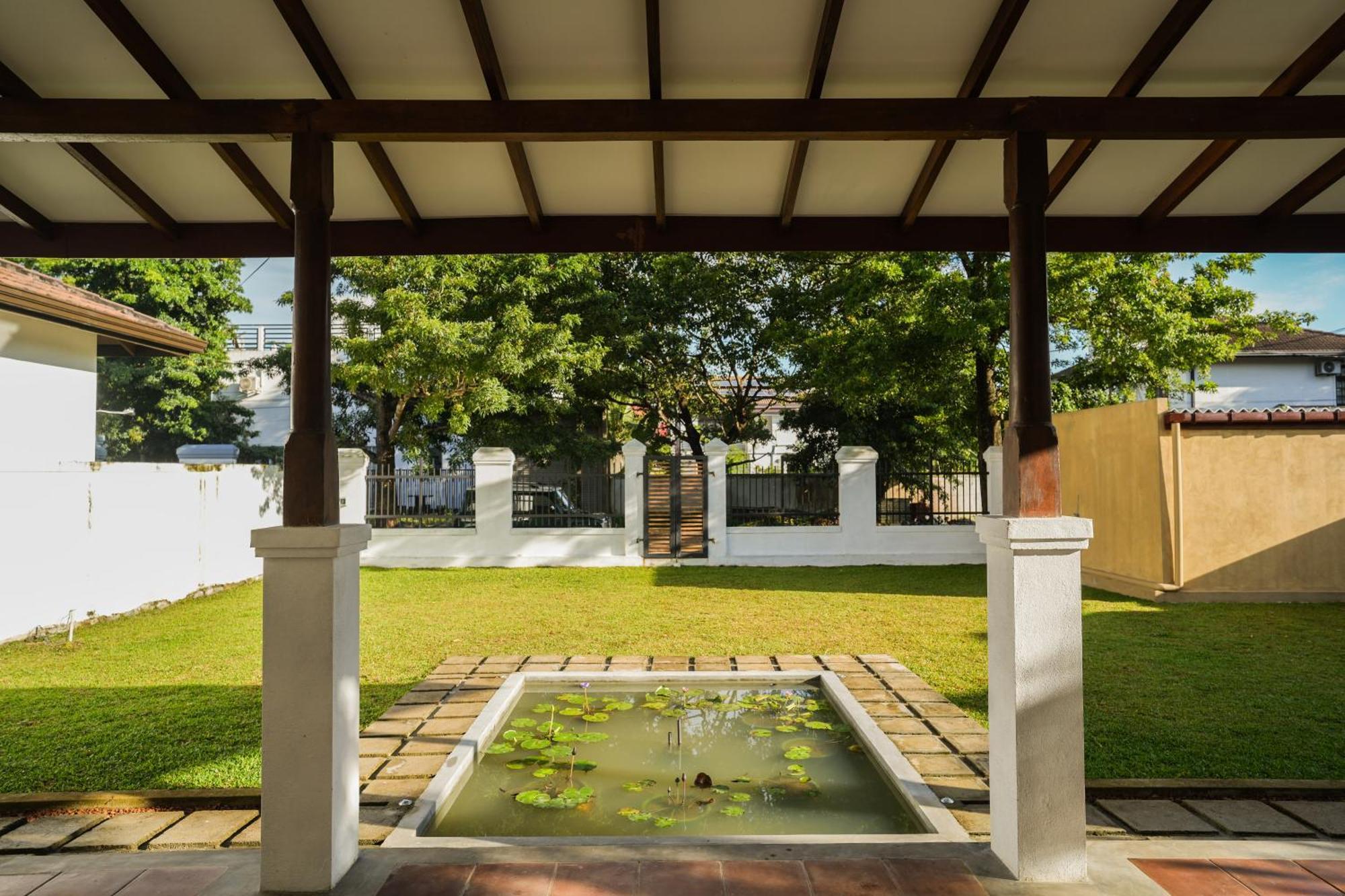 Summer House - Private Villa Close To International Airport Bia Ja-Ela Exterior photo